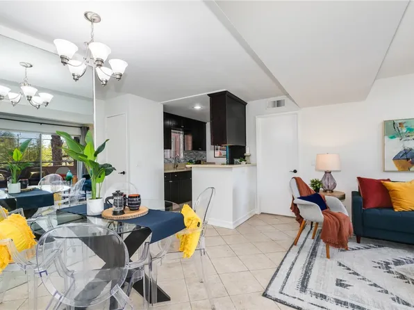 2507 E 15th St Unit 218, Long Beach, CA 90804