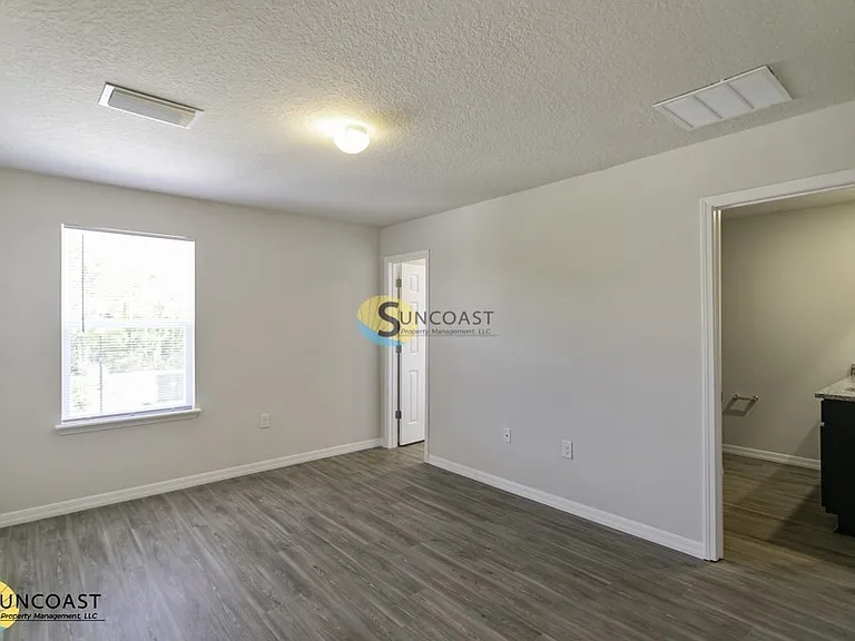 1384 Tan Tara Trl — Photo 15