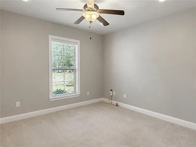 496 Tiger Ave — Photo 18