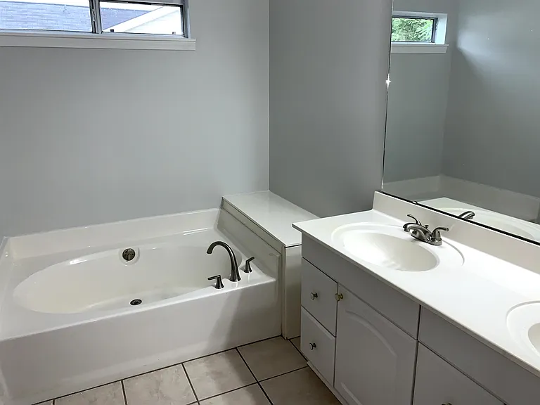 1132 Lancelot Ln — Photo 15