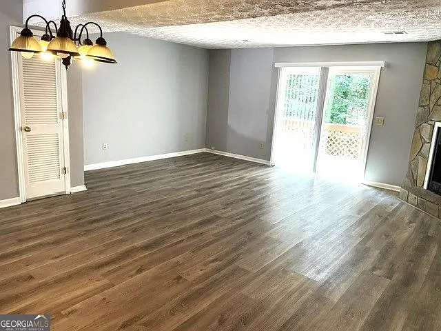 1013 Travelers Trl NW — Photo 5