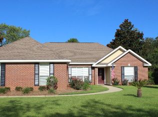 166 Hawthorne Cir, Fairhope, AL 36532
