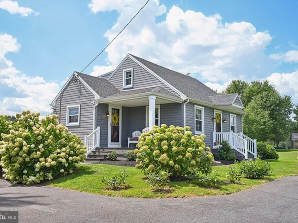 88 Monocacy Creek Rd, Birdsboro, PA 19508