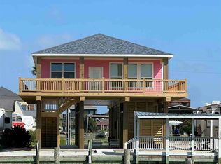 1131 Chapman Point, Pt Bolivar, TX 77650