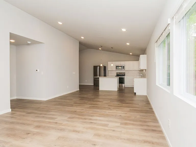 1626 Osolo Rd — Photo 5
