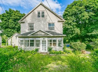 636 Merchants Rd, Rochester, NY 14609