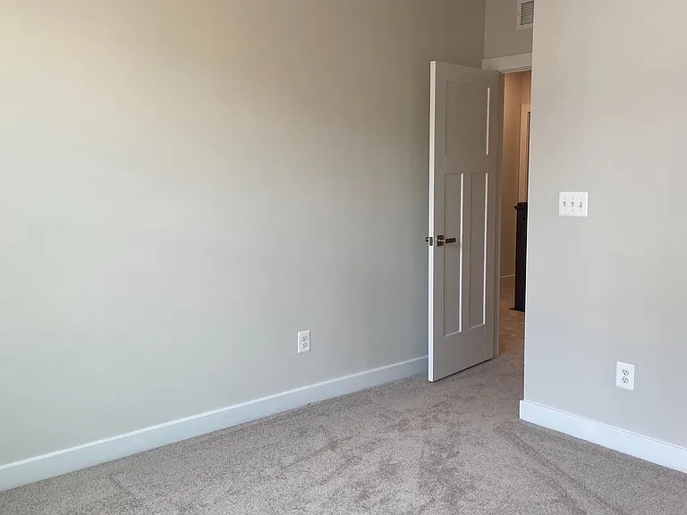 24733 Monk Mdws — Photo 47