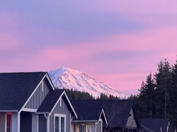 18636 132nd St E, Bonney Lake, WA 98391