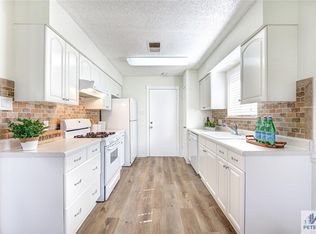 946 Three Forks Dr, Katy, TX 77450