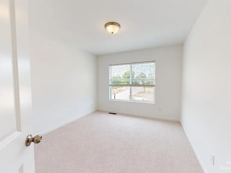 2741 Bristol Ridge Dr — Photo 17