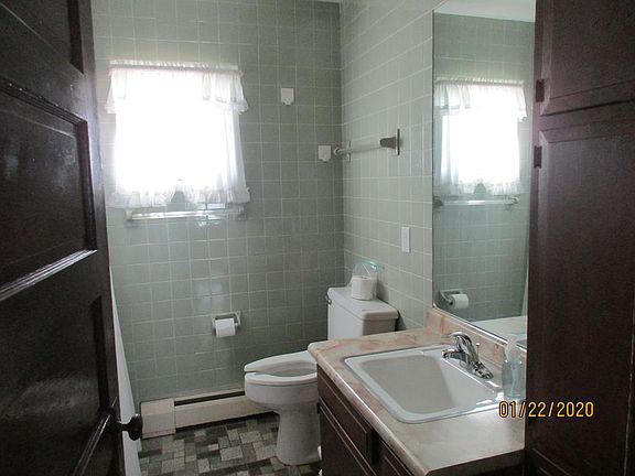 5th image of 1127 College Ave