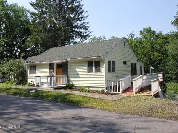 279 Main Street, Cooperstown, NY 13326