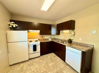 2311 Badger Pkwy APT 10, Madison, WI 53713