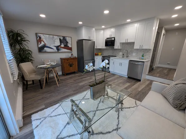 1719 Pearl St, Boulder, CO