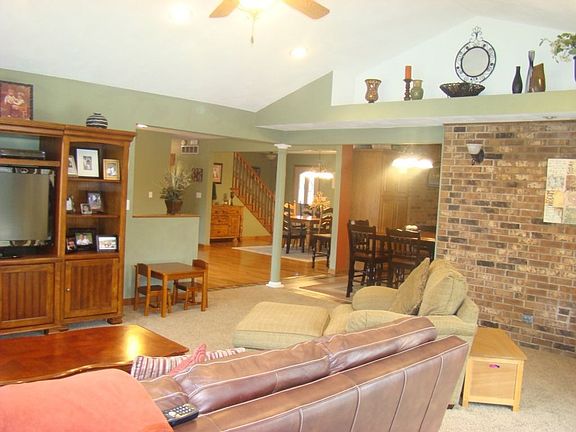 open ranch floor plan