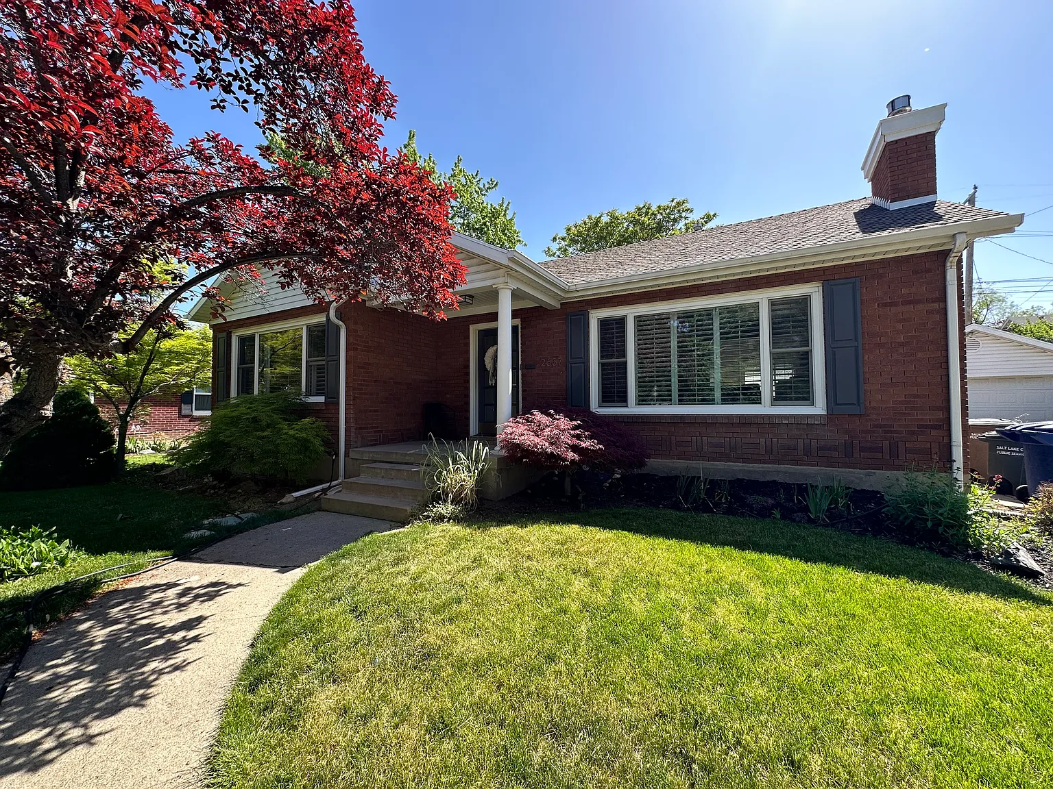 5 bed, 2468 sqft, $4,200 — Photo 1