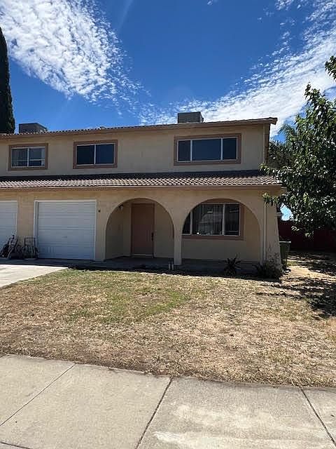 Great Location near Schools, Parks, Shopping & Transportation
