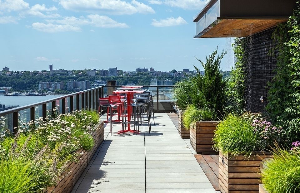 1st image of 525 W 52nd St APT 10IN