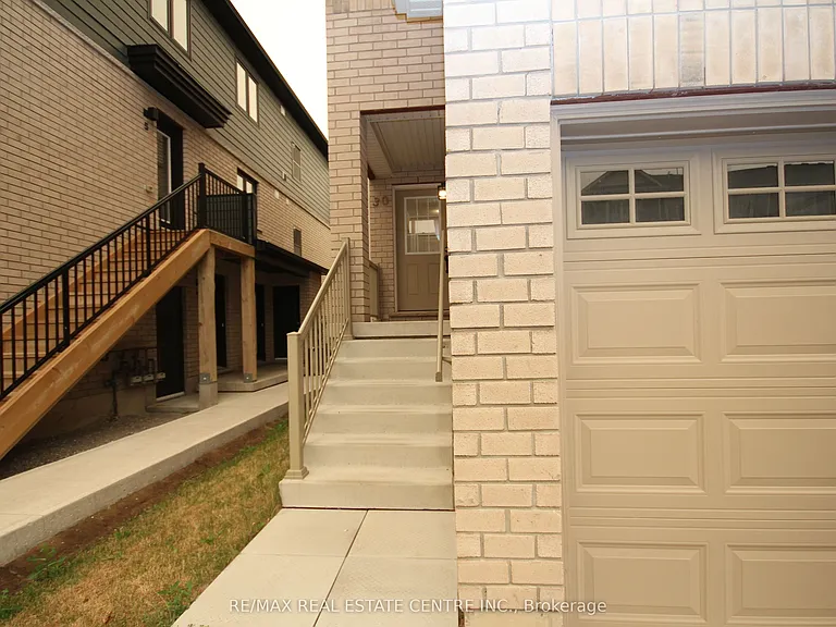 30 Wagon Ln — Photo 5