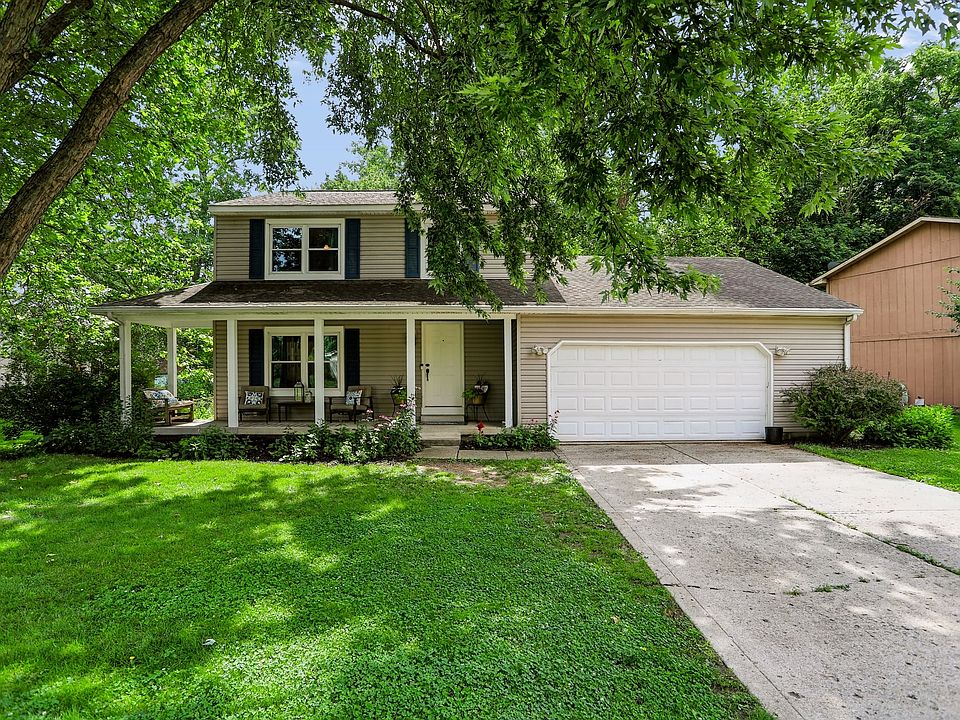 1st image of 8245 Maple Leaf Ct
