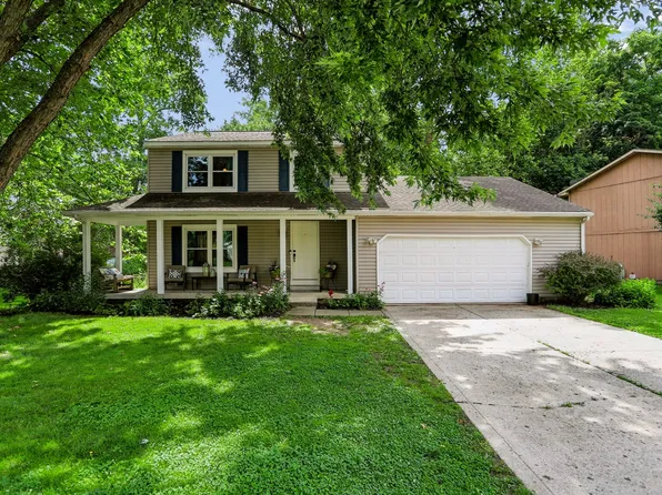 8245 Maple Leaf Ct, Indianapolis, IN 46268