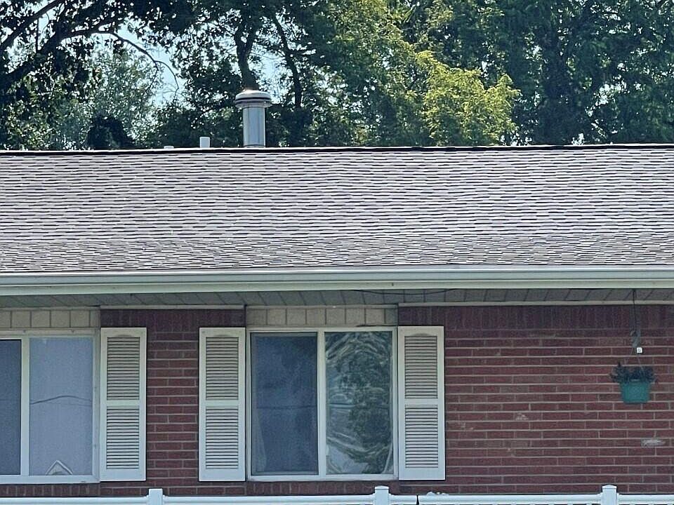 2nd image of 6618/6616 Aurelius Rd