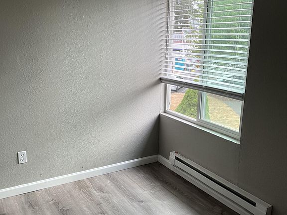 2nd image of 100 Wilmington Dr APT C1