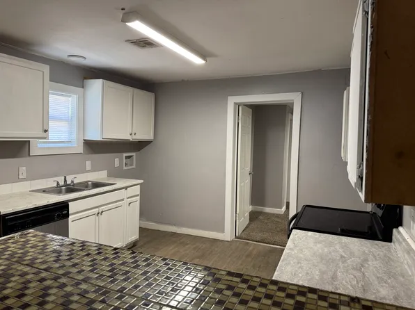 408 F St NW, Ardmore, OK 73401