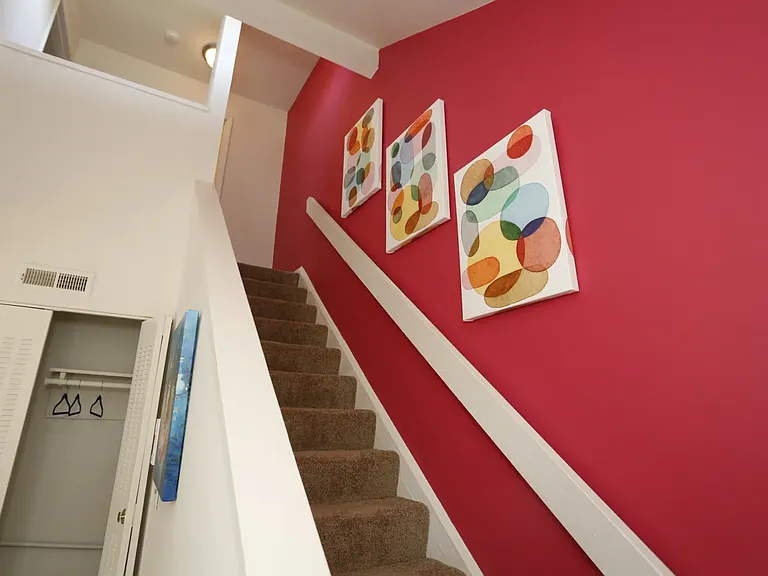 Villas at Cedarhurst — Photo 24