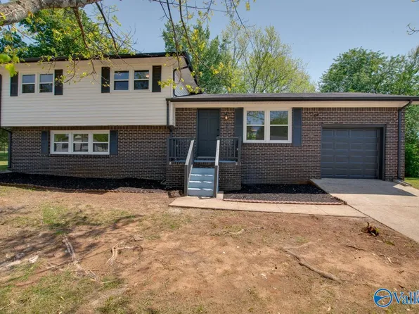3202 Rita Ln NW, Huntsville, AL 35810