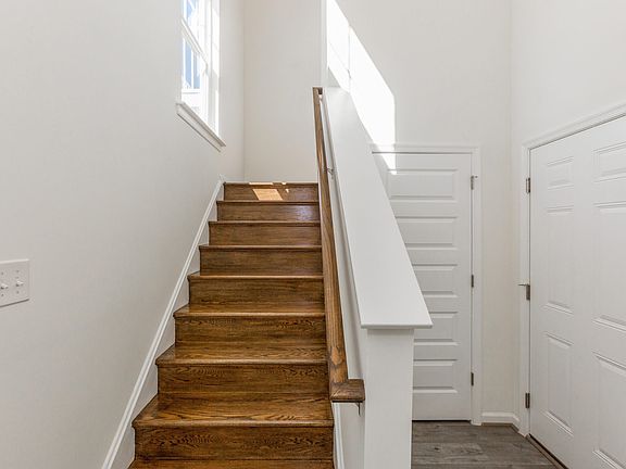 001_York_Foyer Percent