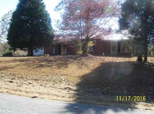 932 Coon Club Rd, Paris, TN 38242