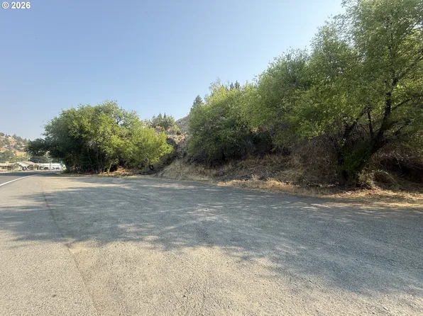 S Canyon Blvd, John Day, OR 97845