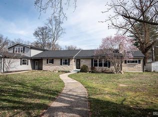 1424 Audubon Rd, Vincennes, IN 47591
