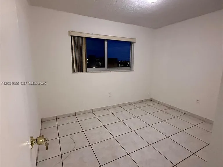 9917 W Okeechobee Rd #3-510 — Photo 8