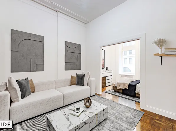284 Fifth Avenue 3F image 3 of 13