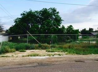 3911 Casa Blanca Lake Rd, Laredo, TX 78041