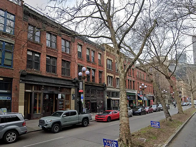 213 1st Ave S #3C — Photo 7