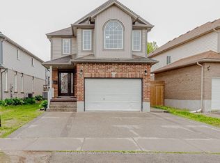 348 Activa Ave, Kitchener, ON N2E4B8