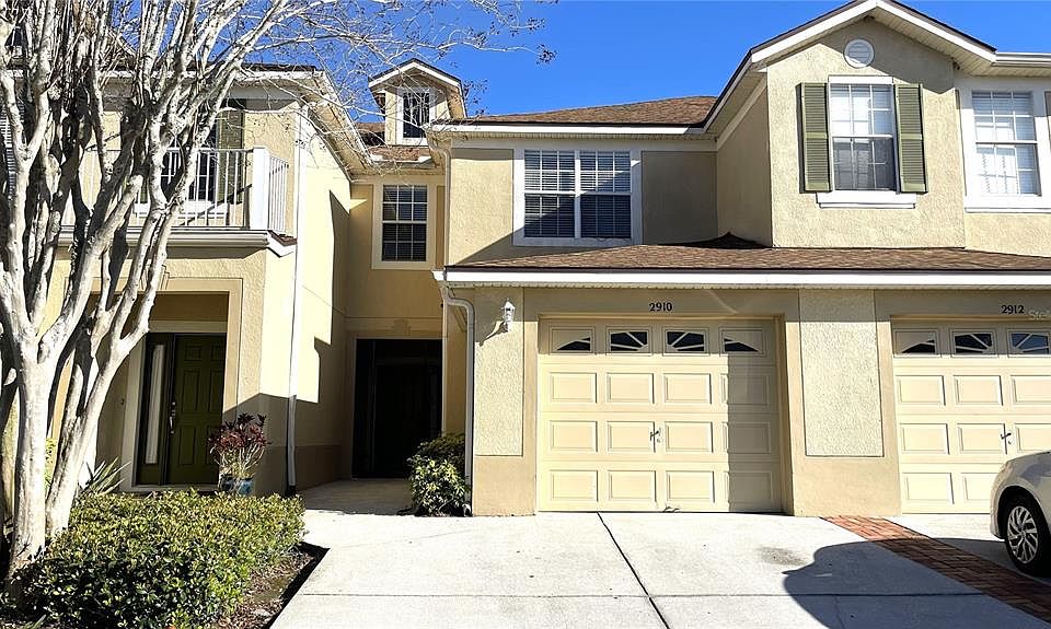 1st image of 2910 Wentworth Ln