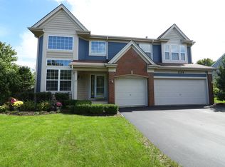 1359 Collins Dr, Cary, IL 60013