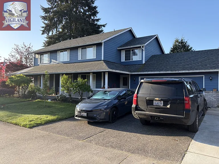 17215 NE 27th Way — Photo 5