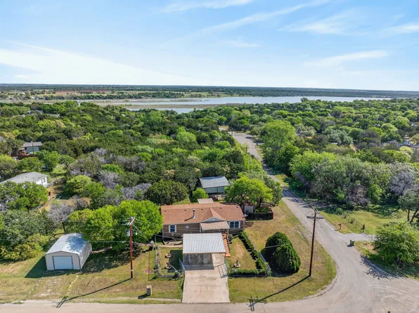 4505 Apple Tree Ct, Granbury, TX 76048