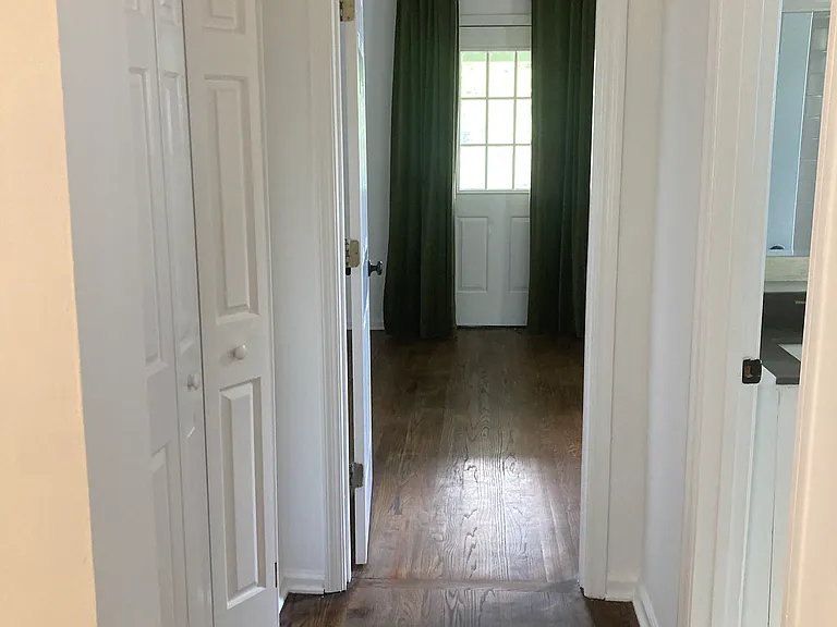 212 Reinhardt St SE — Photo 13