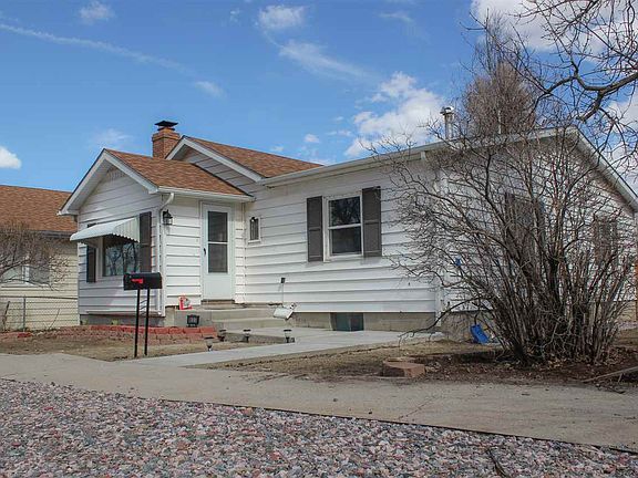 2nd image of 1127 S Cottonwood St