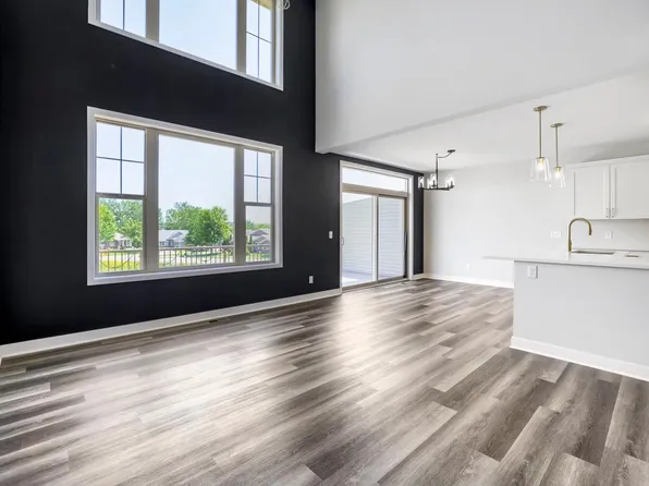 14163 Parkview Ln NW, Prior Lake, MN 55372