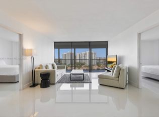 3701 N Country Club Dr APT 2109, Aventura, FL 33180
