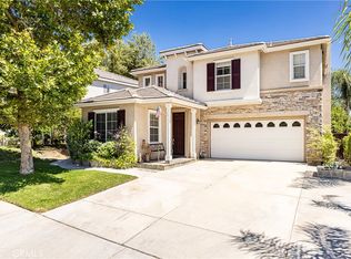 28646 Silverking Trl, Saugus, CA 91390