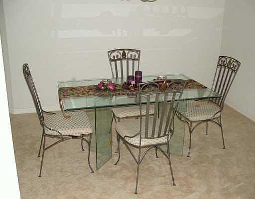 3rd image of 3575 Somerset Cir