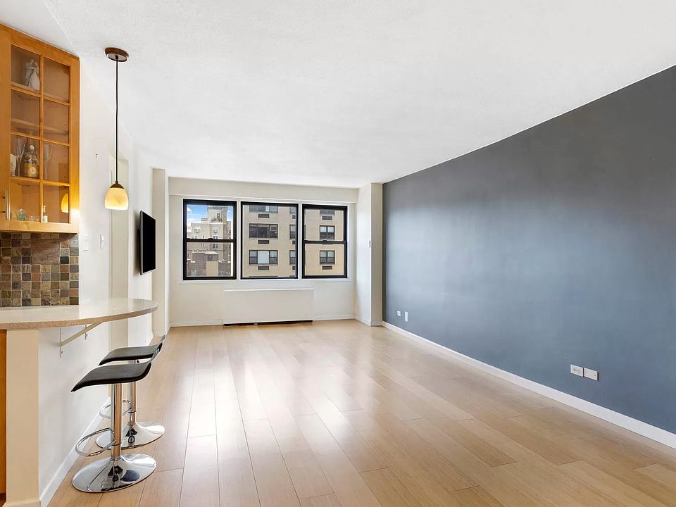 1st image of 201 E 83rd St APT 15E